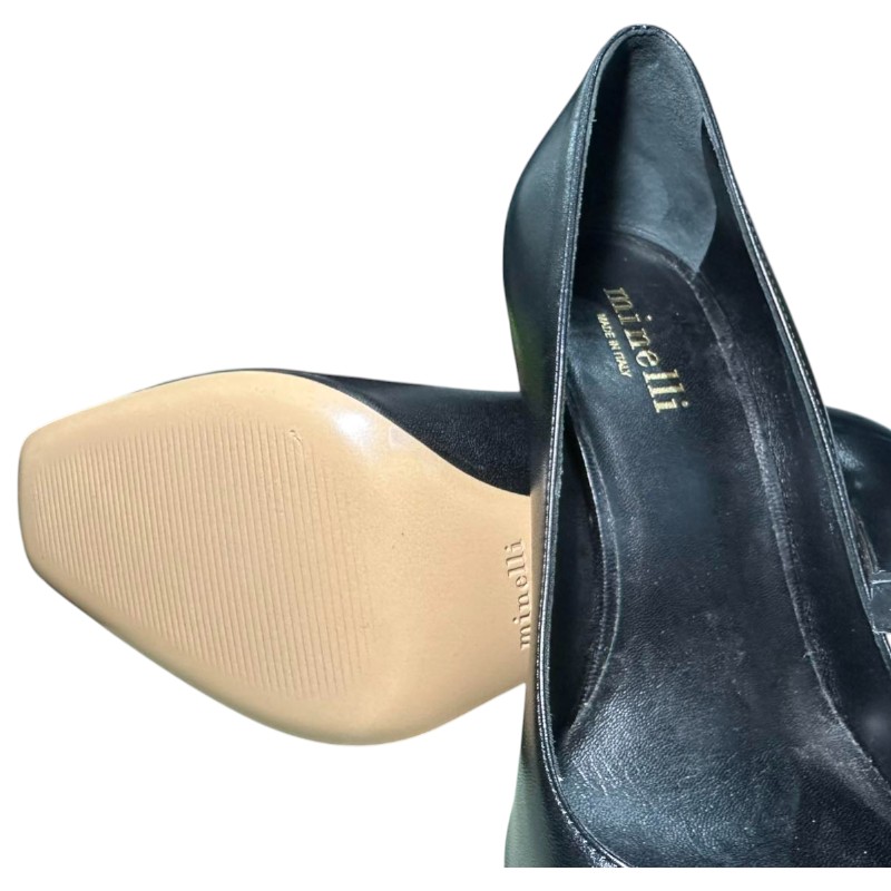 gunaikeies-goves-minelli-phyline-f91-718-noir-nexstep (1)