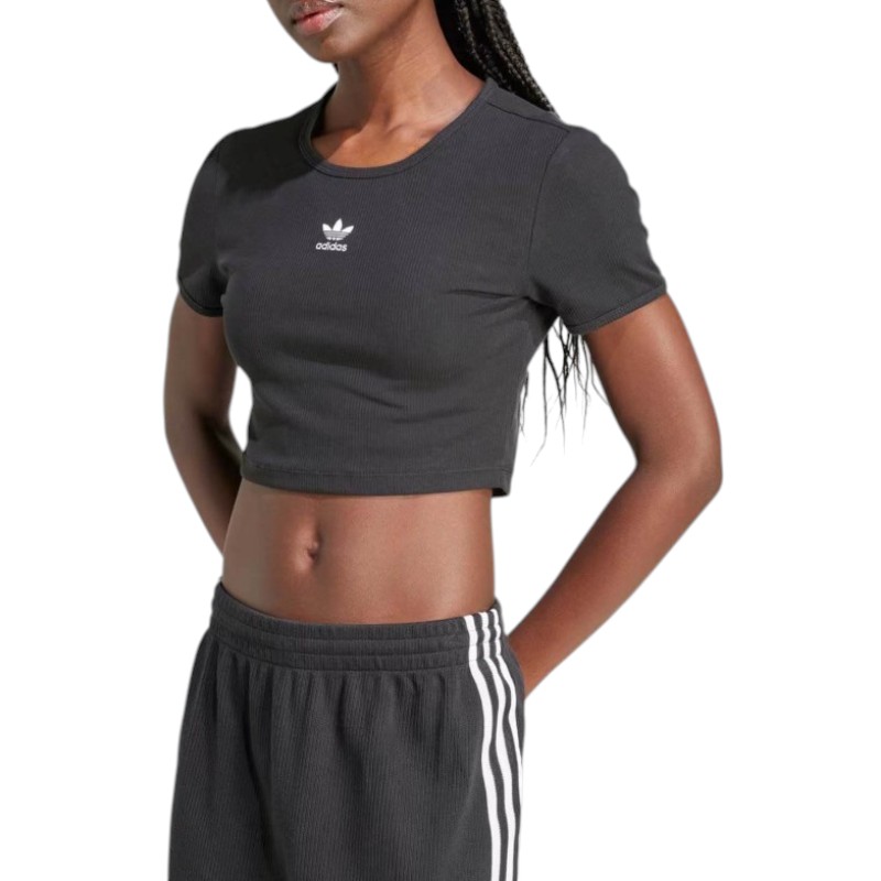 gunaikeia-athlitiki-blouzaki-adidas-originals-essentials-rib-cropped-t-shirt-ii8057-black-nexstep (1)