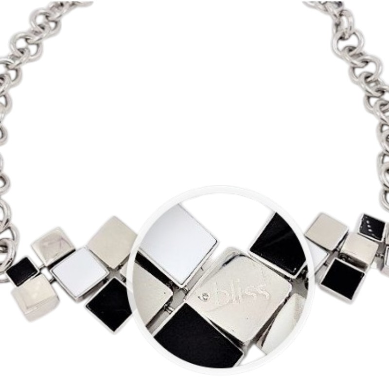 gunaikeio-kolie-bliss-gioielli-me-diamanti-001ct-1366600-silver-black-white-nexstep (4)