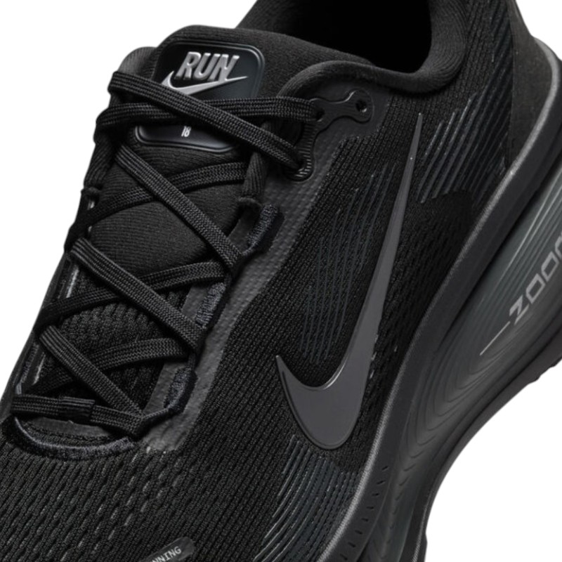 andrika-sneakers-treksimatos-nike-vomero-18-hm6803-005-black-nexstep (4)