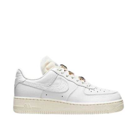 Γυναικεία Sneakers Nike Air Force 1 '07 Low Premium Jewels DN5463-100 Summit White